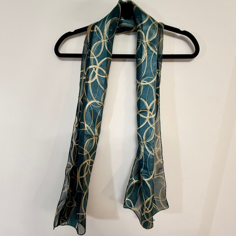 ⭐️ Scarves Bundle!! - Picture 5 of 10
